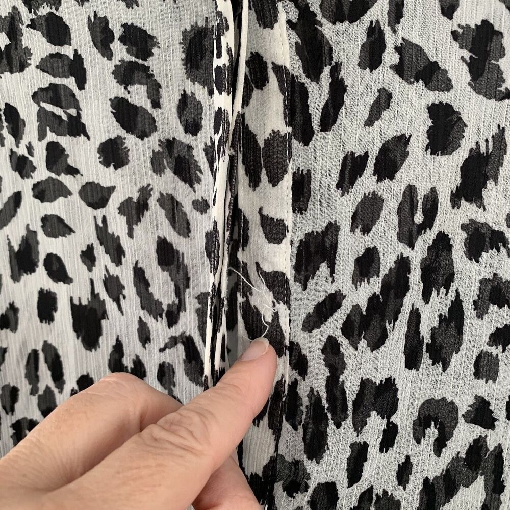 Chicos Chiffon Button Up Blouse Large Sheer Leopard Cheetah Mob Wife Glam Chic - Picture 5 of 16